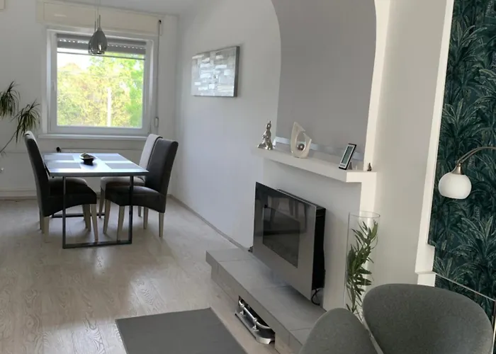 Panorama On The Hill With Free Garage Apartament